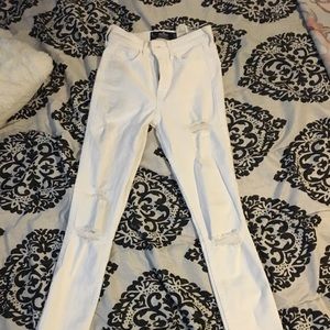A white high rise super skinny holister jeans.